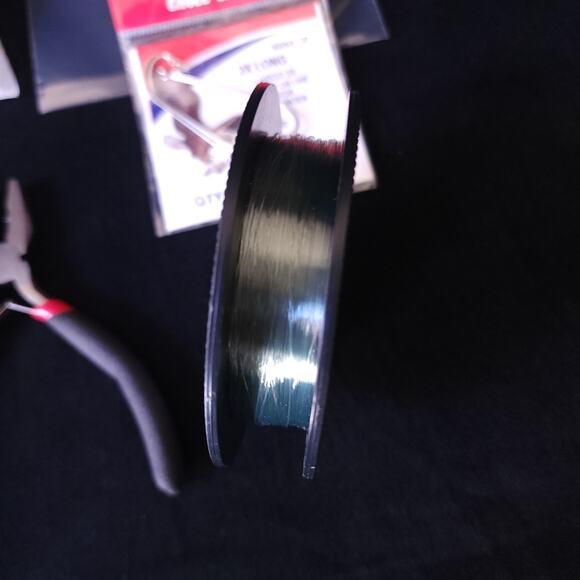 Portable Dark Spider DS4000 Telescopic Fishing Rod Pole Reel Set w/ Accessories - Picture 14 of 16